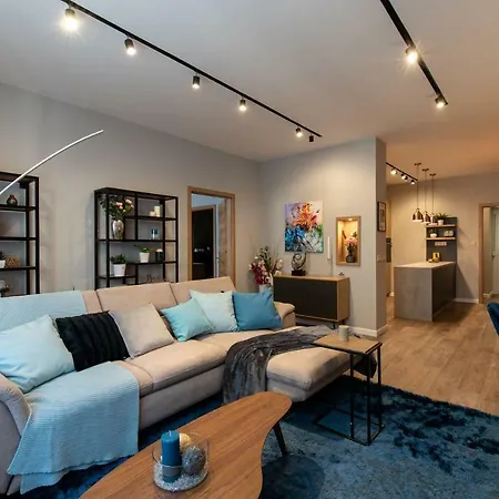 Apartment Unique D4 Apartman